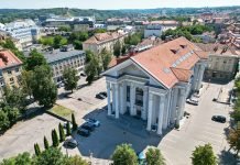 „INVL Baltic Real Estate“ prisijungs „Pramogų banką”